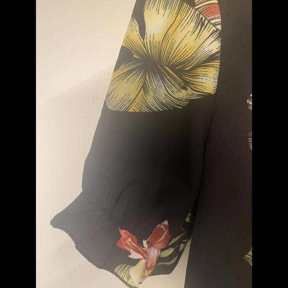 Shein Two Piece, top and skirt - Picture 7 of 7